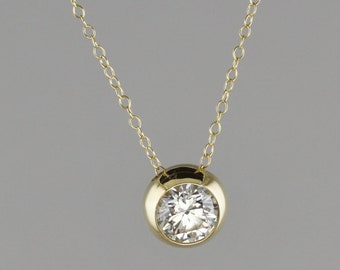 18 kt yellow gold 1.03 ct diamond pendant