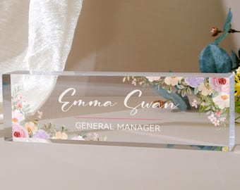 Spersonalizowana tabliczka z imieniem na biurko z motywem kwiatowym, spersonalizowana akrylowa tabliczka z imieniem na biurko, tabliczka z imieniem nauczyciela, prezent dla współpracownika, dekoracja biura, prezenty z okazji ukończenia szkoły