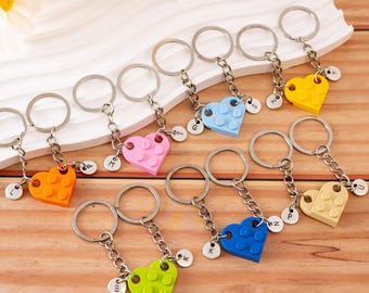 Juego de llaveros de corazón con inicial personalizada, llaveros a juego para pareja, regalos para novio/novia, regalos de aniversario, regalos de San Valentín.