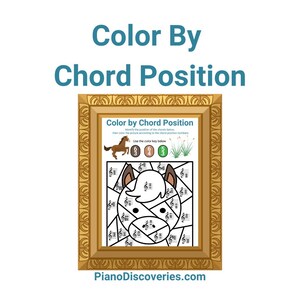 Peut inclure: Une feuille d'activité encadrée "Color By Chord Position". La feuille présente une illustration de cheval divisée en sections avec des notes de musique. Le texte "Color By Chord Position" est en haut. Le site Web PianoDiscoveries.com est en bas.