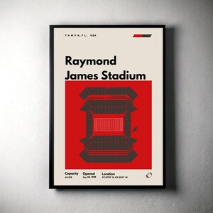 Puede incluir: Una ilustración roja y negra del Raymond James Stadium en Tampa, Florida. El estadio se muestra desde una vista aérea. El texto "Raymond James Stadium" está en negro sobre fondo blanco. El texto "Tampa, FL, USA" está en negro sobre fondo blanco. El texto "Capacidad 69.218" está en negro sobre fondo blanco. El texto "Inaugurado el 20 de septiembre de 1998" está en negro sobre fondo blanco. El texto "Ubicación 27.9759 N, 82.5033 W" está en negro sobre fondo blanco.
