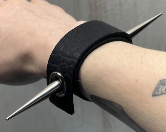 Bison Leather "IMPALEMENT" Bracelet - Black & Silver - Handmade