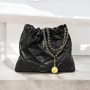 Women's Leather Designer Handbag - Women’s Handbag with Gold Chain, Stylish Crossbody Bag for Daily Use, Leather Purse for Work & Travel