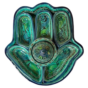 Handmade Ceramic Hamsa Hand Serving Dish–Moroccan Style Appetizer Platter,Decorative Green Pottery,Middle Eastern Mezze Tray,Boho Home Decor