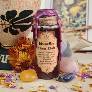 Discordia&#39;s Chaos Eixir Decorative Potion, Altar Piece, DnD Potion, RP Potion, Fantasy Potion, Hellenic, Greek