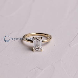 2.50 CT Emerald-Cut Lab Diamond Solitaire Engagement Ring – 18K Gold, IGI Certified, Handcrafted Elegance