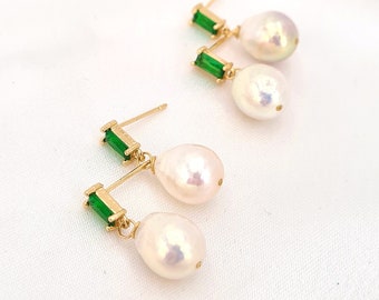 Pearl Drop Earrings Petite Emerald Baguette Pearl Drop Earrings Gold Metallic White Freshwater Pearl Bridal Earrings for wedding bridesmaids