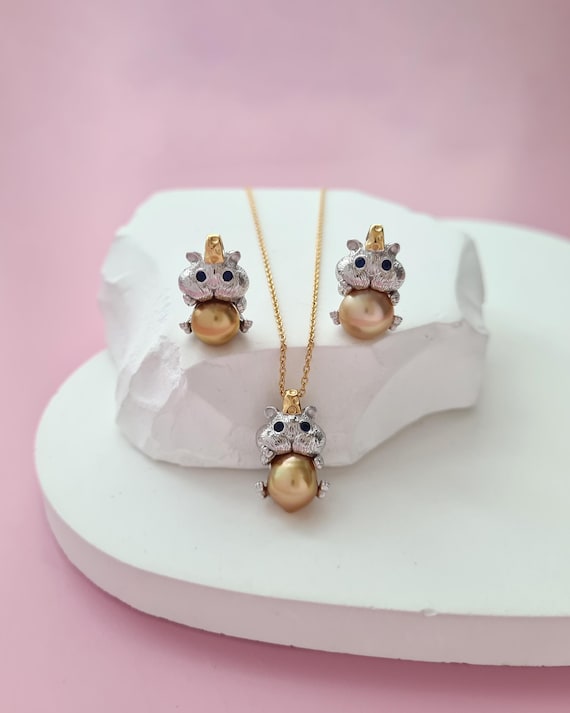 Gold South Sea Pearl Cute Hamster Pendant Necklace Golden Yellow