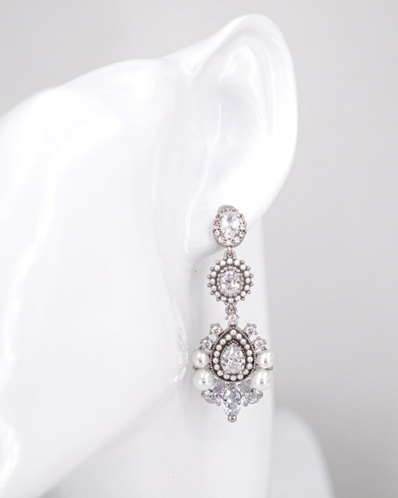 Vintage Style Chandelier Statement Earrings and Necklace Old Etsy