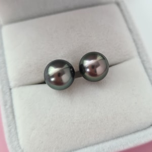 9 mm Tahiti Perle Ohrstecker 18k Gold dunkelgrün rosa Schimmer Tahiti Perle zeitlos Perlenschmuck Geschenke für ihren Jahrestag
