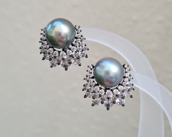 Tahitian Pearl Earrings Platinum Grey Tahitian Pearl Stud Earrings Purple Timeless Bridal Pearl Jewelry Gifts for her Anniversary