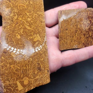 Script Stone Slabs (Unpolished)