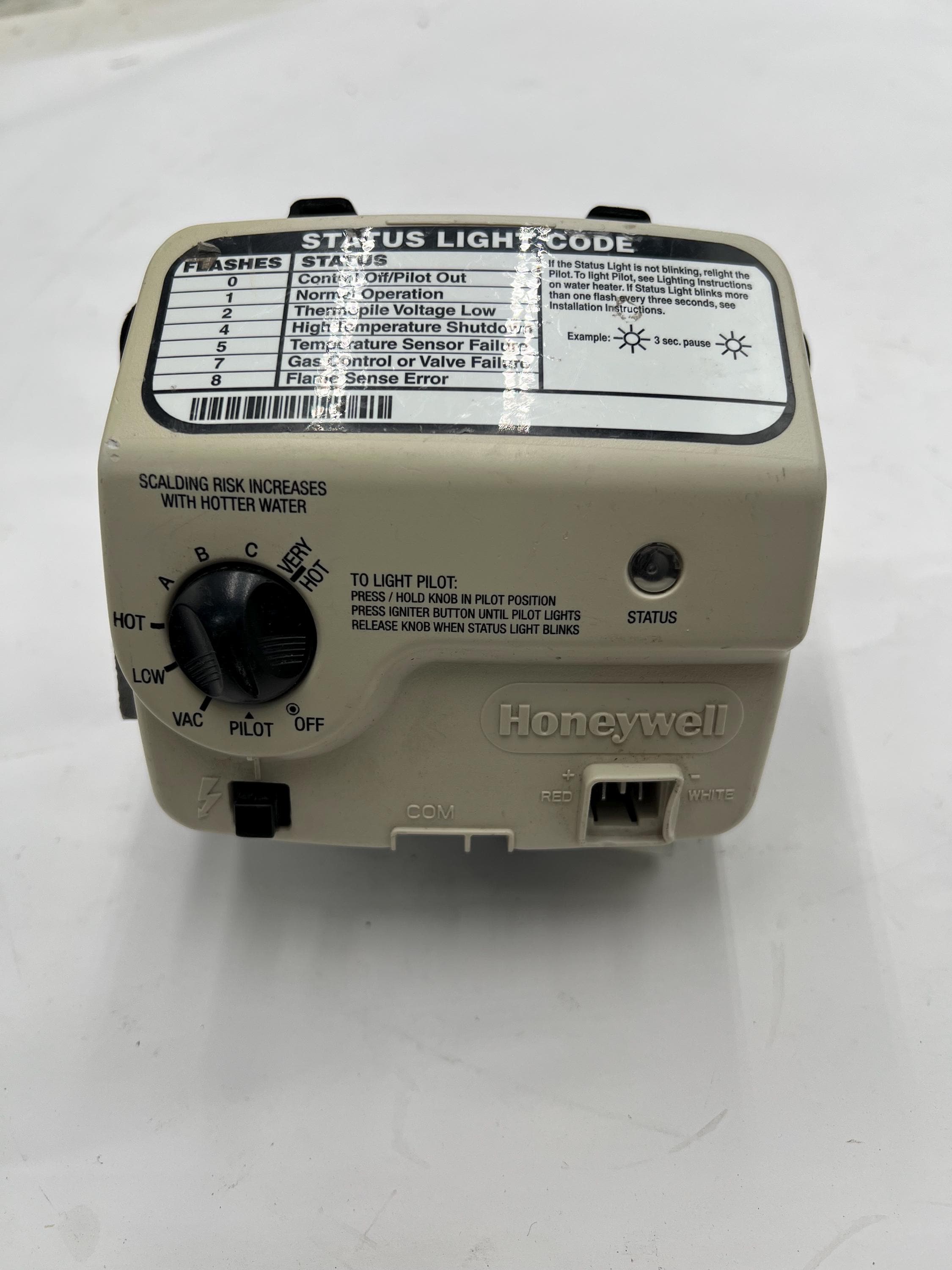 Honeywell Water Heater Gas Valve Controller WV8840B1118 Pre-Owned