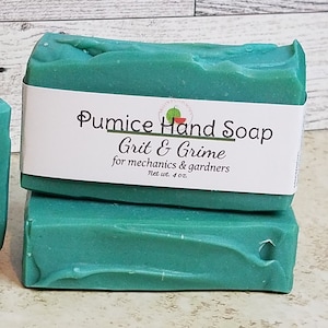 Pumice Hand Soap: Grit & Grime - Blue Spruce Scent