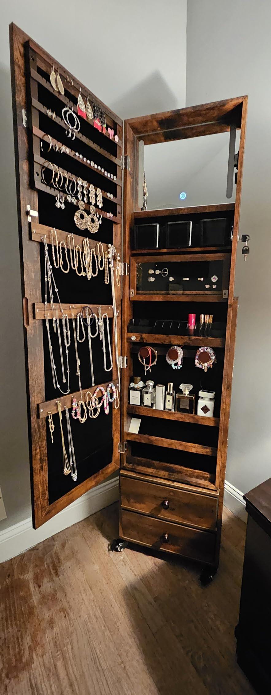 Recessed Jewelry Cabinet