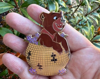 Basket Baby Koda Brother Bear Pin LE 30