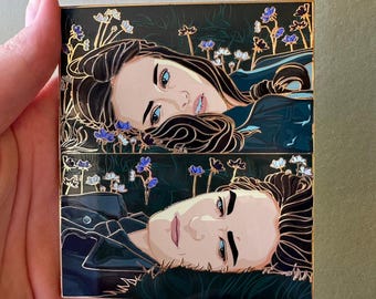 Edward & Bella Twilight Pin Meadow Moment