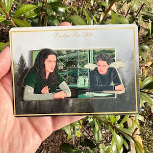 Twilight Biology Class Bella & Edward Fantasy pin