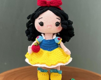 Snow White Amigurumi Doll, Handmade Princess Crochet Doll, Crochet Disney Doll, Halloween Gifts, Birthday Gifts