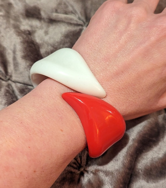 Red White Clamper Bracelet Color Block Cuff Acryl… - image 1
