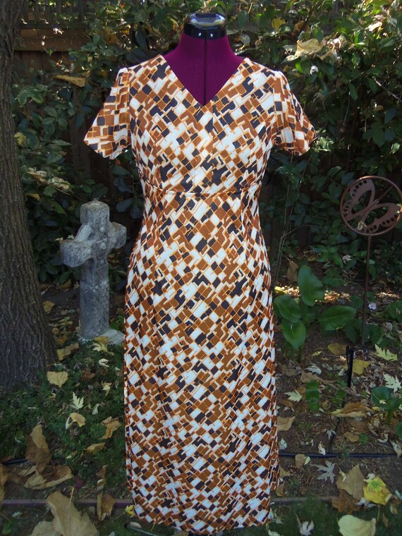 1970s Maxi Dress Abstract Op Art Maxi Dress 70s M… - image 2