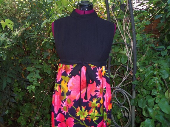 Vintage Floral Maxi Dress 1960s Mod Maxi Dress 1970s Bohemian Maxi Dress Mad Men ILGWU Union Label