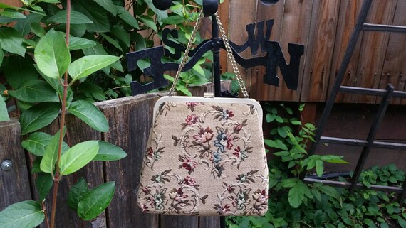 Vintage Tapestry Handbag 1950s 1960s Elegant Flor… - image 2