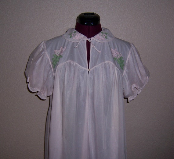 Vintage Peignoir Pink Peignoir Nylon Dressing Gown