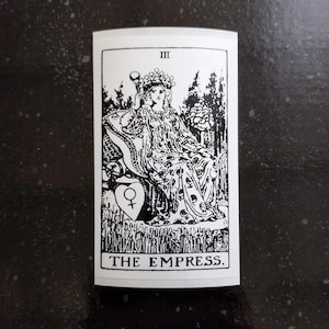 La Emperatriz 4 x 2" [Vinilo resistente a la intemperie/calcomanía] - Carta del tarot Ocultismo Adivinación Esoterismo Magia Sigilo Muerte Diablo Arcángel Tierra RWS