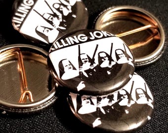 BROMA ASESINA “Monjas” de 1 pulgada [Pin/botón/insignia] — [Clan de Xymox Siouxsie Bauhaus Cristiano Muerte Tradgoth Post Punk Emo Gótico Años 80 y 90]