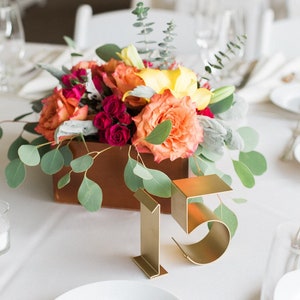 Gold Metal Table Numbers: Freestanding Art Deco Wedding Decor (4 inch)
