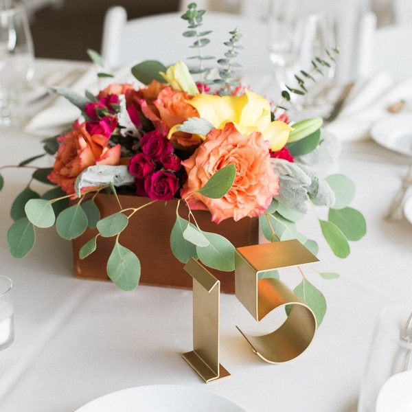Gold Metal Table Numbers: Freestanding Art Deco Wedding Decor (4 inch)