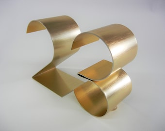 Amazing table numbers in gold, silver freestanding(real metal) for weddings/events/parties-Empire 4" now RENTAL OPTION!!!