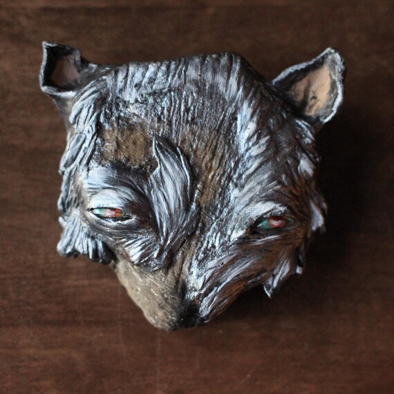 シルバーフォックスウルフヘッド彫刻：OOAK珪化木壁アクセント - Etsy 日本