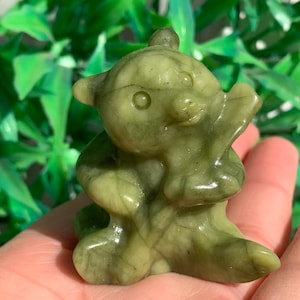 3,4 &#39;&#39;+ natürlicher grüner Jadequarz, Quarzkristall, Kristallpanda, Panda-Schädel, handgeschnitzte Kristallgeschenke 1Stk
