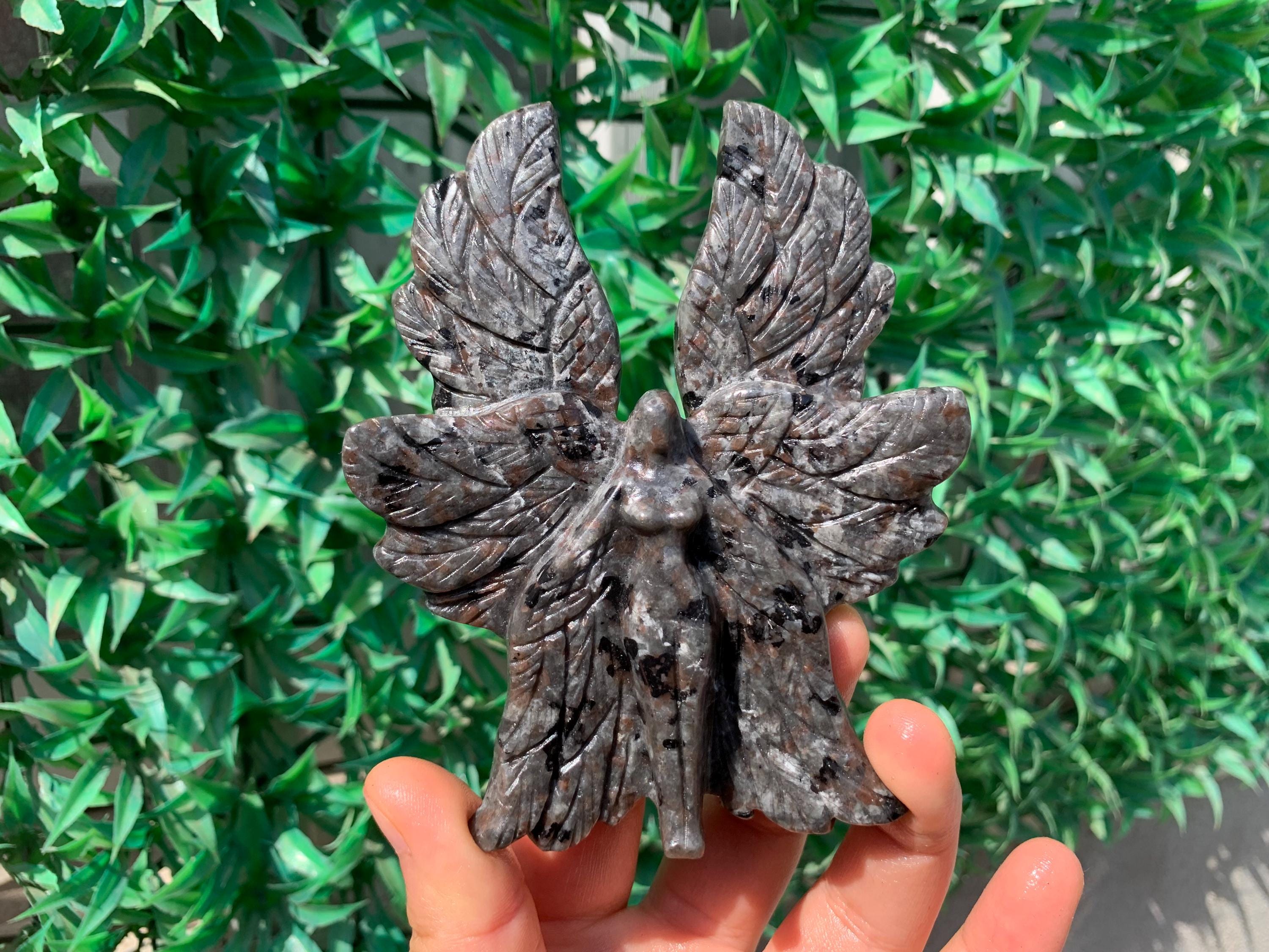 4.7''+ Natural Yooperlite stone angel,Hand carved Angel skull,Crystal angel skull,Quartz Crystal angel,Home Decoration Gifts,random 1pc