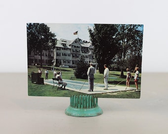 Cartolina fotografica antica di shuffleboard: souvenir di Northfield, Massachusetts