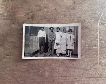 Antique 1929 Photo Group Family Photograph Identified