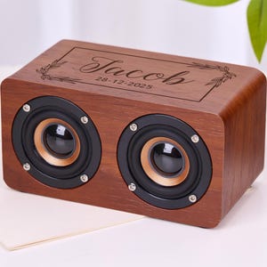 Altavoz Bluetooth portátil personalizado, altavoz Bluetooth grabado para exteriores para papá, minialtavoz Bluetooth personalizado, regalo de propuesta para padrinos de boda.