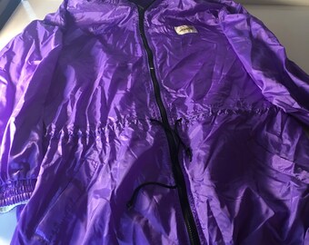 avia windbreaker