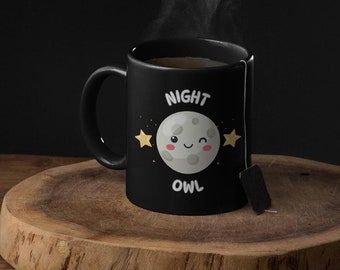 Niedliche Nachteulen schwarze Tasse - Perfekte Kaffeetasse für Nachteulen, gemütliches Wohnkultur, Geburtstags- oder Weihnachtsgeschenk