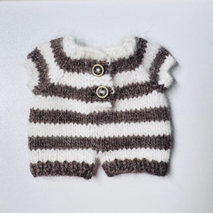 Handmade Knit Outfit for Pop Mart Labubu – Striped Jumpsuit, Hood & Cape | Doll Clothes
