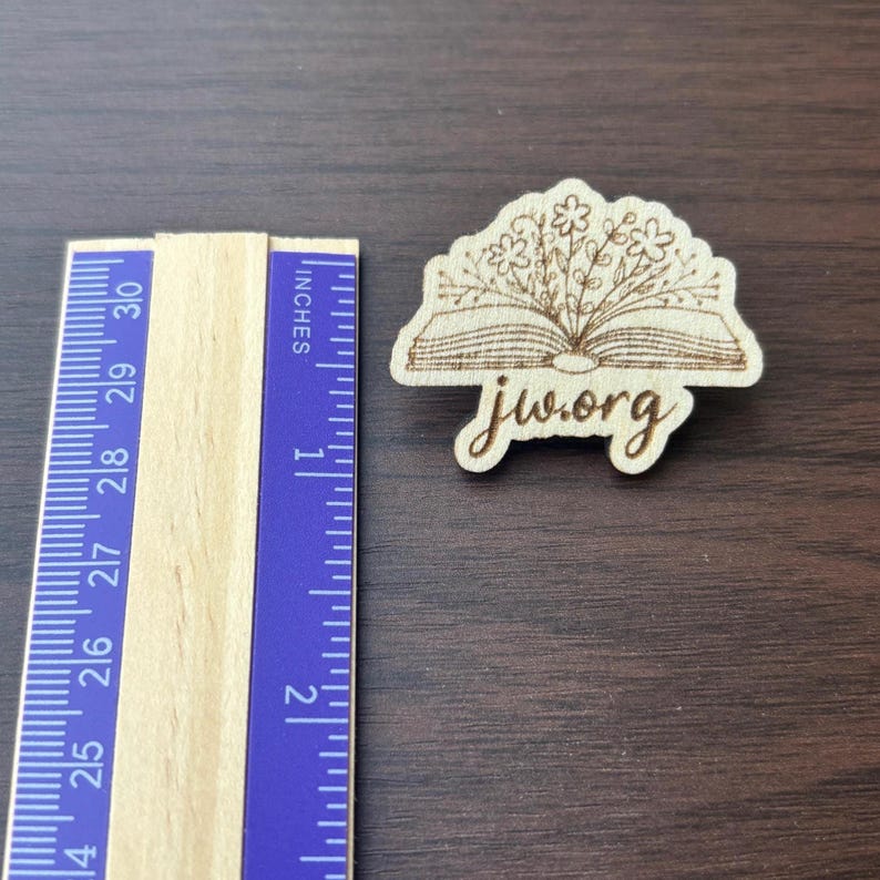 Jw.org Wooden Pin image 5