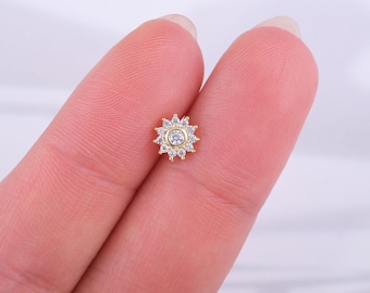 Cartilage Flower Earring: Gold Minimalist Style