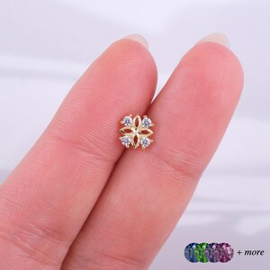 Floral Gold Cartilage Earring - Dainty Tragus Jewelry - Minimalist Flat Back Earring - Unique Gift for Women - Handmade Gift For Her