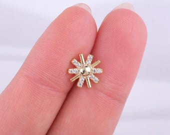 Tragus Cartilage Earring: Gold Minimalist Style