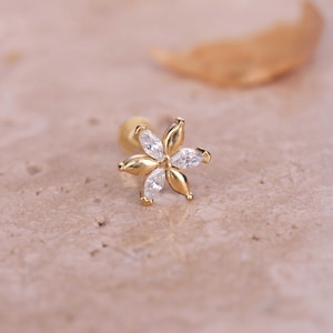 Floral Gold Cartilage Earring -  Marquise Zirconia Helix Tragus Piercing Jewelry - Dainty Flower Stud - Gift for Her - Elegant Ear Accessory