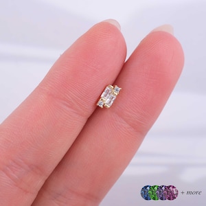 Gold Baguette Cartilage Stud - Minimalist Tragus Piercing Jewelry - Elegant Flat Back Earring - Gift for Her - Romantic Valenitne Gift