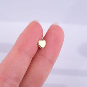 Gold Edge Heart Cartilage Earring - Minimalist Flat Back Tragus Jewelry - Dainty Handmade Ear Stud - Gift for Her - Birthday Gift