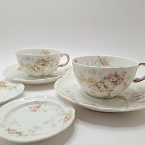 Set of 2 Haviland Limoges Tea Cups with Matching Saucers